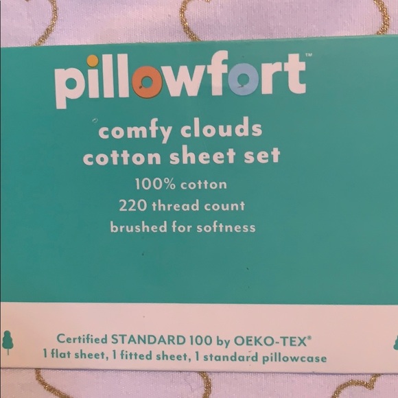 Pillowfort Comfy clouds Cotton Toddler Sheet Set - Picture 6 of 7